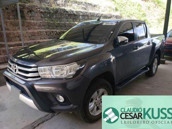 TOYOTA HILUX CD 16/17