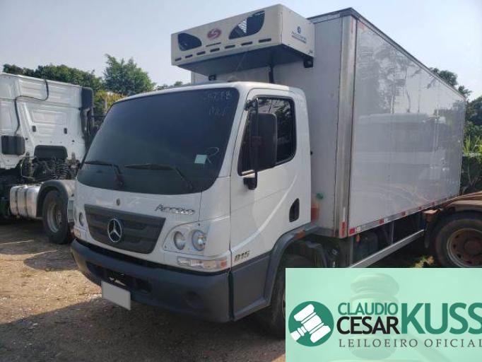 MERCEDES BENZ ACCELO 22/22